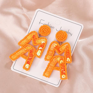 ต่างหูทอสำหรับสตรี Uionen 1862ต่างหูแบบลูกปัดรูปตัวอักษรที่สร้างสรรค์สำหรับวันแม่ - Product Image 3