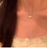 Elegante Collar de Princesa de Lujo Ligero, Colgante Minimalista Brillante con Piedra de Zirconia, Joyería Romántica Suave de Primera Calidad para Mujer