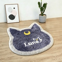 Tapis personnalisé en forme de lune pour chat, tufté à la machine, doux et moelleux, violet, antidérapant, pour la décoration de chambre des fans d'anime
