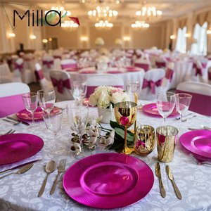 Assiettes de présentation décoratives en verre de 13 pouces, motif rayures magenta, fuchsia, rose vif, <span class=keywords><strong>rouge</strong></span> rosé, pour événements, mariages et fêtes - Product Image 3