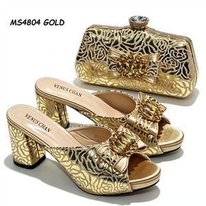 Conjunto de Zapatos y Bolso de Tacón Fino con Plataforma, Diseño Italiano 2026, Elegante y de Lujo para Mujeres Africanas, Ideal para Fiestas - Product Image 4