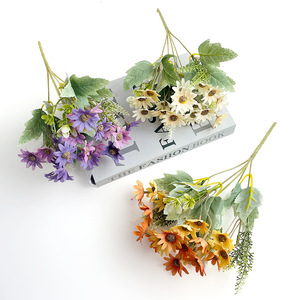 Bouquet de chrysanthèmes sauvages aux couleurs d'automne en soie, 20 têtes, 30 cm, pour la décoration de la maison, accessoires de photographie - Product Image 1