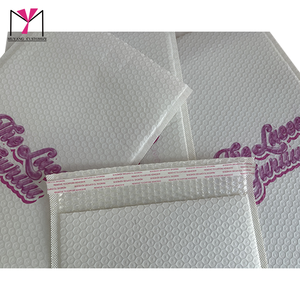 Logo personnalisé poly sac postal bulles biodégradables shopping produits cosmétiques parfum rouge à lèvres crème <span class=keywords><strong>pour</strong></span> les yeux courriers faisceaux de cheveux - Product Image 4