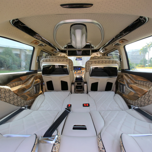 Vito Portátil Premium MPV Restyle com Assentos Lounge em Couro Diamante Marfim, Acabamento em Madeira, Teto Panorâmico e Tela de Teto Silenciosa - Product Image 2