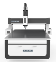 Machine de fraisage CNC mini 3 axes Xunke, très demandée, pour la publicité