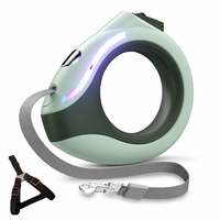 Nouvelle laisse rétractable automatique lumineuse pour chien, laisse pour chien de style moderne, fournitures pour animaux de compagnie, vente en gros de laisses pour chiens