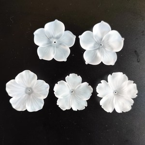 F6 \ F19 \ F234 28mm 30mm 32mm Flor de cuarzo esmerilado de cinco pétalos hecha a mano - Product Image 1