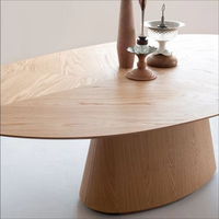 Table ovale de luxe moderne et élégante en bois massif, design complet pour salle à manger et salon, idéale pour l'entrée.