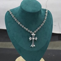 Collier croix gothique rétro en cuivre avec perles florales, chaîne à maillons, bijoux streetwear hip-hop pour couples