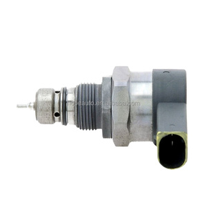 Régulateur de pression de carburant 13537801992 pour BMW X5 X3 328d XDrive 535d 740Ld - Product Image 4