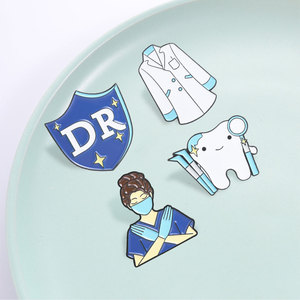 Ensemble d'épingles en émail pour professionnels de la santé, badges dentaires mignons pour la décoration quotidienne - Product Image 1
