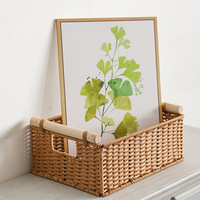 Panier de rangement rectangulaire tissé à la main avec manche en bois massif américain Panier de rangement grande taille en paille tissée pour la maison Style fait main