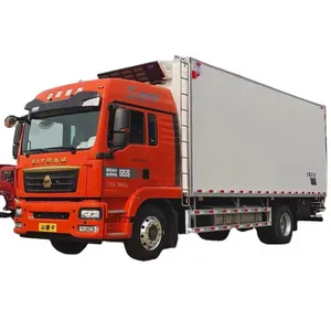 Freezer, refrigerated box, truck transportation, frozen chicken, fish, vegetables, fruits, and other food for sale