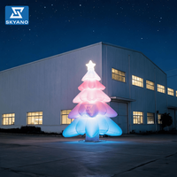 Sapin de Noël gonflable coloré, design artistique de sapin de Noël gonflable