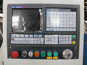 Centro de fabricación de torno <span class=keywords><strong>CNC</strong></span> de alta calidad, servicio de mecanizado, máquina de torno CK6130 con torreta eléctrica - Product Image 4