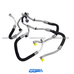 สำหรับท่อส่งน้ำมันยางและพลาสติกของ Rolls-Royce Ghost Wraith ท่อทำความเย็นน้ำมัน OE 17227598240 17227598241 - Product Image 1