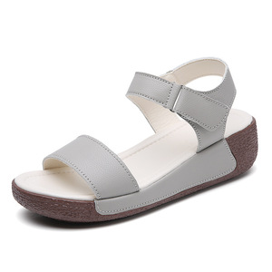 <span class=keywords><strong>Sandali</strong></span> da <span class=keywords><strong>Donna</strong></span> Marrone Chiaro con Punta Aperta, Suola Spessa, Chiusura in Velcro, Comodi con Zeppa Leggera per Uso Estivo all'Aperto - Product Image 5