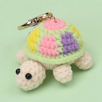 Porte-clés Peluche Mini Tortue Mignonne au Crochet, Pendentif de Sac Tricoté, Jouet en Fil Adorable pour Décoration de Sac à Dos, Cadeau