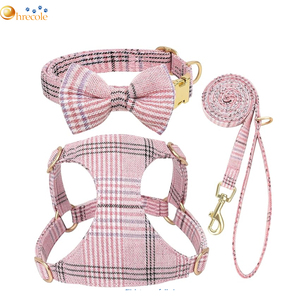 Diseñador Premium de lujo al por mayor a cuadros suministros ajustables para mascotas conjunto de arnés para perros pequeños logotipo personalizado - Product Image 5