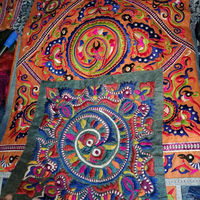 Beau fil à broder en soie 150D de style minoritaire chinois multicolore