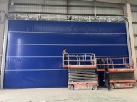 Portes coulissantes flexibles certifiées CE, portes coulissantes industrielles en PVC à grande vitesse pour entrepôt