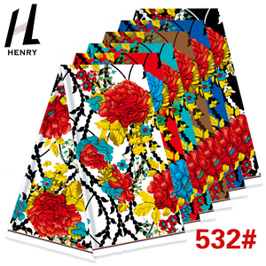 <span class=keywords><strong>Henry</strong></span> Big Floral Pattern Design <span class=keywords><strong>Fond</strong></span> noir Tissu imprimé de couleur vive pour robe Mumu - Product Image 3