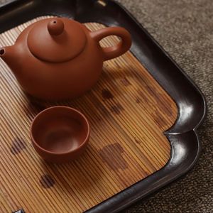 Bandeja Cuadrada de Bambú Xiangfei con Diseño Floral, Bandeja para Servir Té Anji, Bandeja Resistente para Aperitivos - Product Image 3