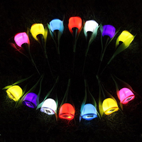 Lampu Taman Tenaga Surya Tahan Air Bentuk Tulip, Lampu LED Otomatis Nyala/Mati untuk Dekorasi Jalur, Teras, dan Lanskap