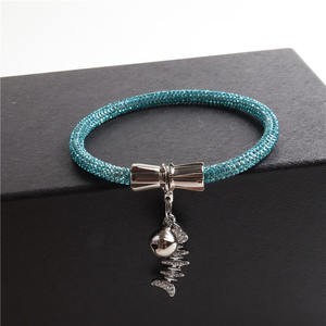 Collari di Lusso alla Moda per <span class=keywords><strong>Cani</strong></span> e Gatti con Brillanti Diamanti, Collare per Animali Domestici con Cravatta e Ciondolo, Braccialetto per Proprietario - Product Image 4