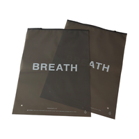 Sac d'emballage plat en plastique souple personnalisé avec fermeture éclair en CPE givré pour t-shirts, sweats à capuche, chaussures, chaussettes, vêtements