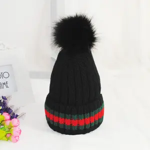 Warm Winter Hat Thickened Stripe Knitted Hat Woolen Yarn Outdoor Hair Ball Riding Warm Hat Unisex Headwear Designer Cap
