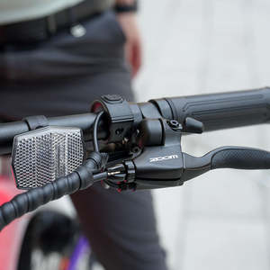 <span class=keywords><strong>Mini</strong></span> bicicleta de <span class=keywords><strong>Cross</strong></span> eléctrica de 1000W para adultos, bicicletas eléctricas de rueda grande de 27,5 pulgadas, marco de aleación de aluminio, freno de disco, batería de litio de 48V - Product Image 4