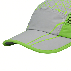 Gorra Deportiva de 5 Paneles Personalizada con Logotipo Promocional, de Secado Rápido, Transpirable, Impermeable, de Poliéster Oxford, para Correr al Aire Libre, con Corte Láser - Product Image 3