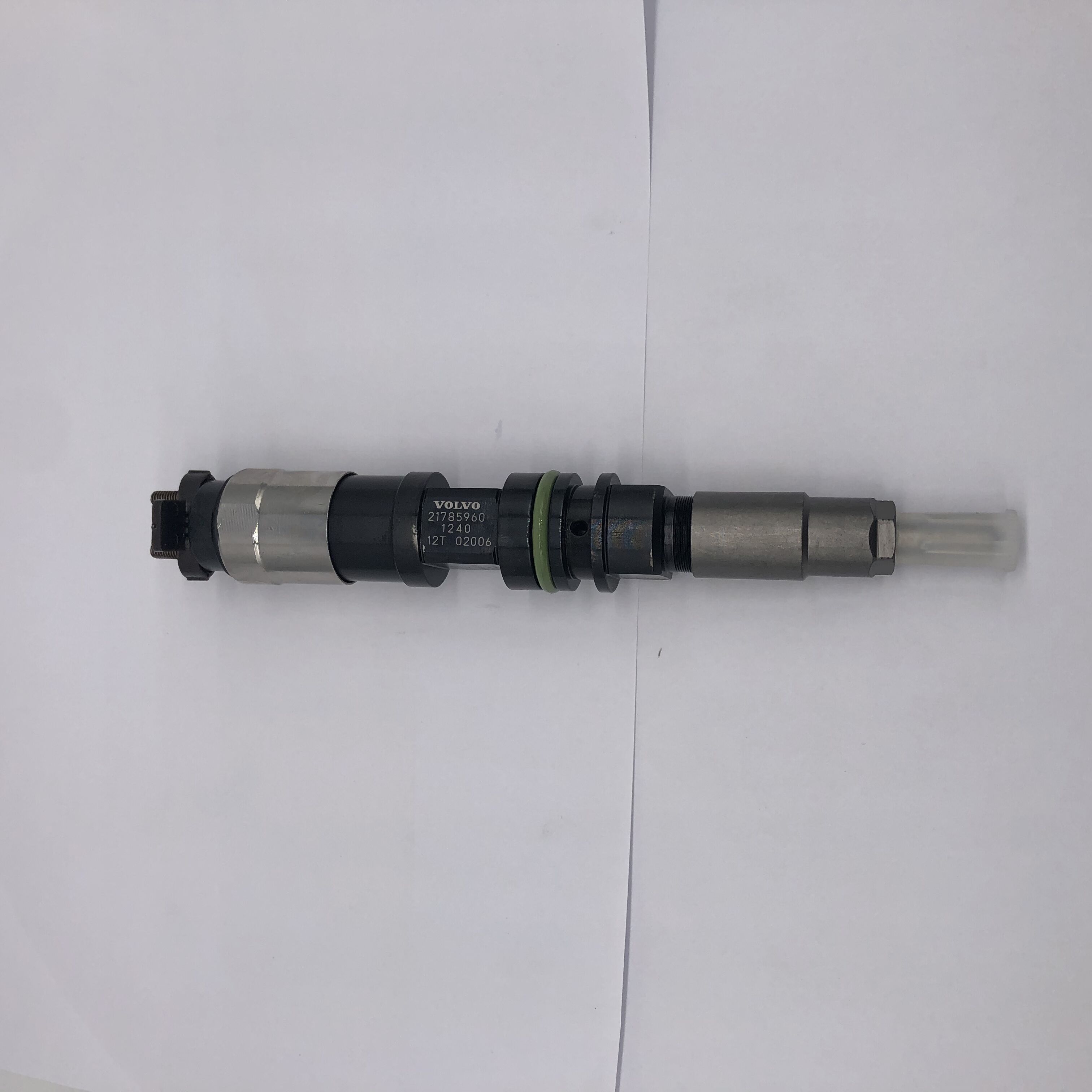 Rebuild diesel injector 21785960 fuel pump injector nozzle 2950501240 common rail injector 295050-1240 for Volvo