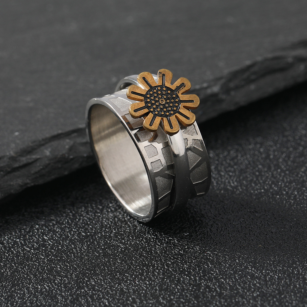 Fidget Ring Mindfulness Ring Stainless Steel Hammered Dirty Silver Wide Band Meditation Ring Women Daisy  Flower Spinner Fidget Rings For Anxiety Relief|