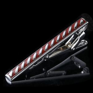 ノベルティクールレッドシルバーチェックエナメル銅パーティー結婚式タイバークリップ大人用 - Product Image 4