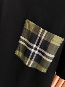 2026 Designer Brand Casual Loose Short-Sleeved Checkered Pockets Decorated Bur berry Summer T-<b>Shirt</b> For Men - Product Image 4