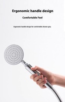 Pommeau de douche à main en laiton de haute qualité caractéristique d'économie d'eau à haute pression accessoire de robinet de salle de bain pour salle de douche