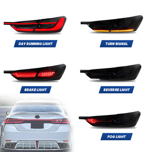 Feux arrière LED LUFENG avec clignotants séquentiels et éclairage de coffre traversant pour Toyota Camry 2018 - <span class=keywords><strong>2022</strong></span> - Product Image 3
