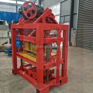 Machine à fabriquer des blocs de ciment <span class=keywords><strong>creux</strong></span> pour pavés et briques en béton - Product Image 5