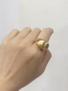 Anello YOL R01 in Acciaio Inossidabile Dorato, Design Moderno e Senza Tempo, Regolabile - Product Image 3