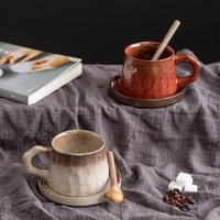 Tasse à café en céramique de forme spéciale rétro créative faite à la main avec poignée et ensemble de soucoupe