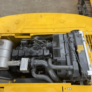 Excavadora Hidráulica Komatsu PC220-8 Usada en Venta, Motor Original, Pocas Horas de Uso, para Construcción de Carreteras, Minería y Alquiler - Product Image 5