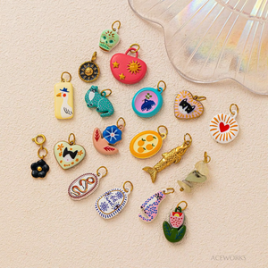Flora & Fauna |   Pendentifs en acier inoxydable plaqué PVD 18 carats, style italien, émail peint à la main |   Imperméable et résistant au ternissement - Product Image 4