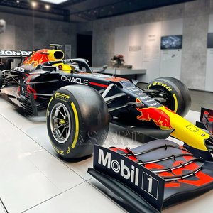 <span class=keywords><strong>Sculpture</strong></span> Modèle de Voiture de Course Formule 1 Simulation Échelle 1:1, Version de Collection Marché Européen, Voiture en Fibre de Carbone, Décoration Artisanale en Résine - Product Image 1