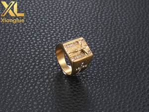 Anillo Religioso de Cruz de Jesús para Hombre, Chapado en Oro de 18K, Acero Inoxidable - Product Image 5