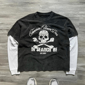 Maglietta Oversize Personalizzata con Stampa DTG, Lavaggio Acido, Taglio Squadrato, Manica Lunga, 100% Cotone, Motivo Teschi - Product Image 1