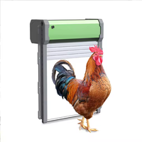 Vente en gros de porte de poulailler entièrement automatique, sensible à la lumière, avec télécommande, minuterie manuelle, ABS, solaire, fabrication OEM