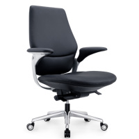 Chaise de bureau exécutive pivotante de luxe traditionnelle en cuir véritable directe d'usine avec dossier haut de conception ergonomique
