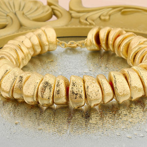 قلادة عنق من النحاس مطلية بالذهب عيار 18 قيراط قابلة للتخصيص مقاومة للماء موضة مجوهرات هدية عصرية من الشركة المصنعة لمصنع الصين - Product Image 1